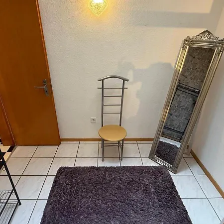 לינה וארוחת בוקר City B&B Cochem 3*
