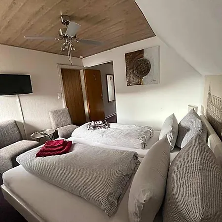 ベッド・アンド・ブレックファスト City B&B Cochem コッヘム