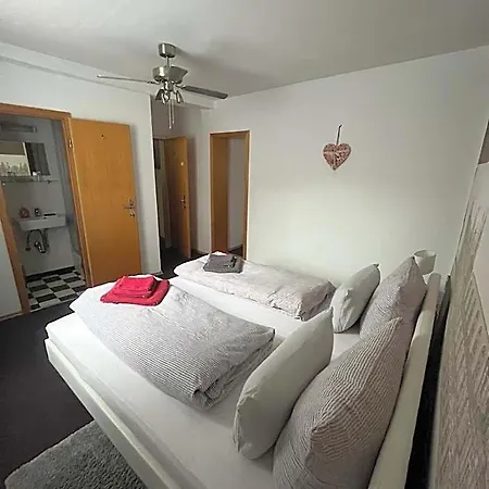 ベッド・アンド・ブレックファスト City B&B Cochem