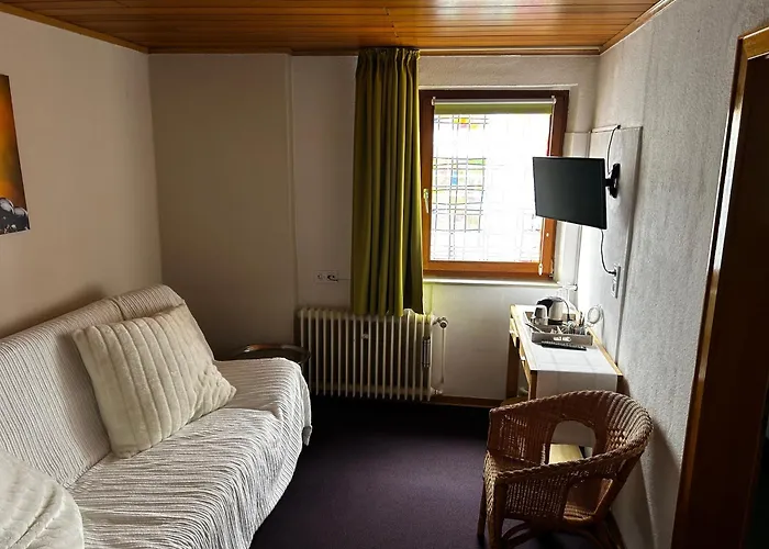 לינה וארוחת בוקר City B&B Cochem