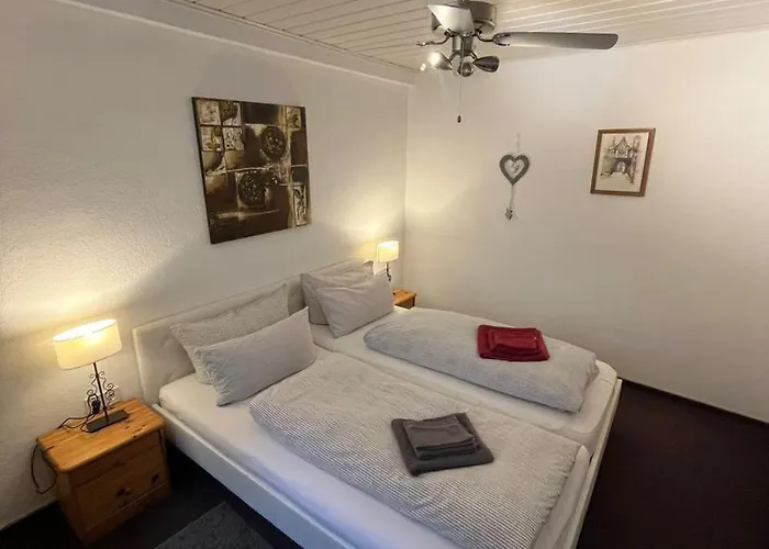לינה וארוחת בוקר City B&B Cochem