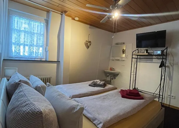 City B&B Cochem לינה וארוחת בוקר